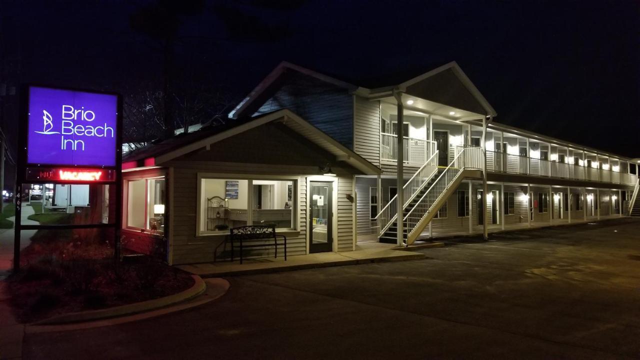Brio Beach Inn Traverse City Esterno foto